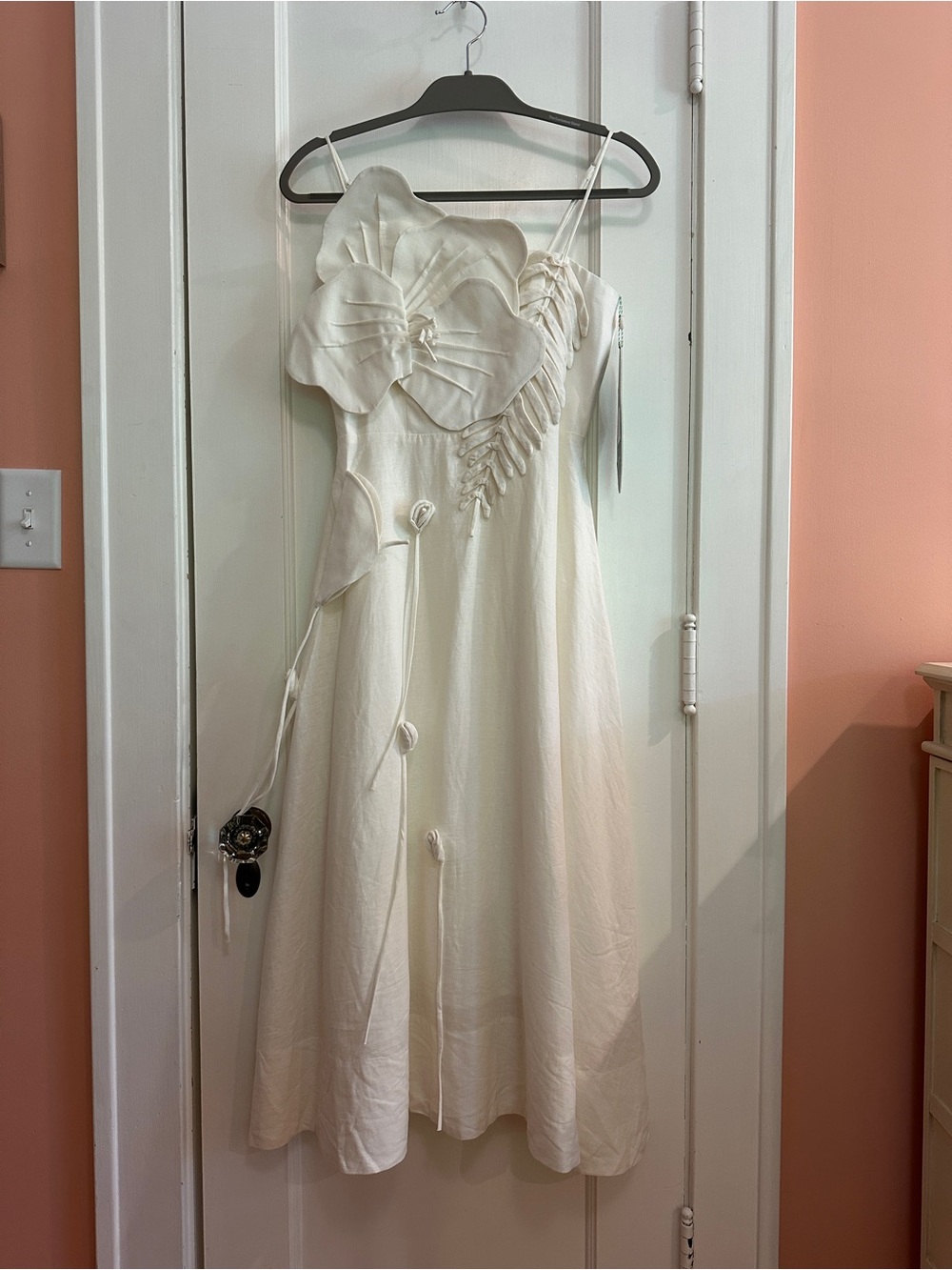 FARM Rio Cream Floral Appliqué Midi Dress with Spaghetti Straps NWT - Picture 8 of 12